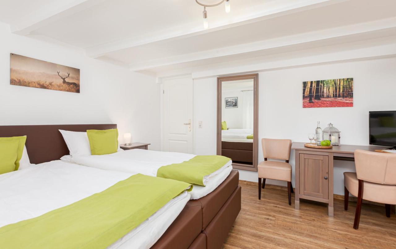Hotel Landgasthof Hoelzer Fröndenberg Dış mekan fotoğraf